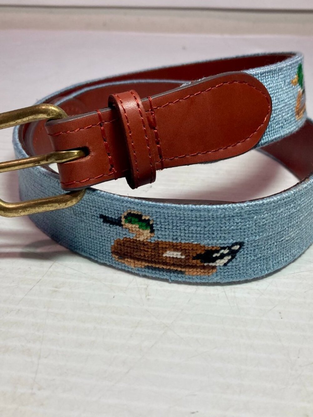 Smathers & Branson Hand Stitched Needlepoint Belt Ducks Lite Blue Sz 38,